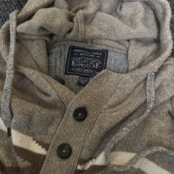 American Eagle Hooded Sweater Mens M Beige Aztec button neck southwest - Picture 5 of 7